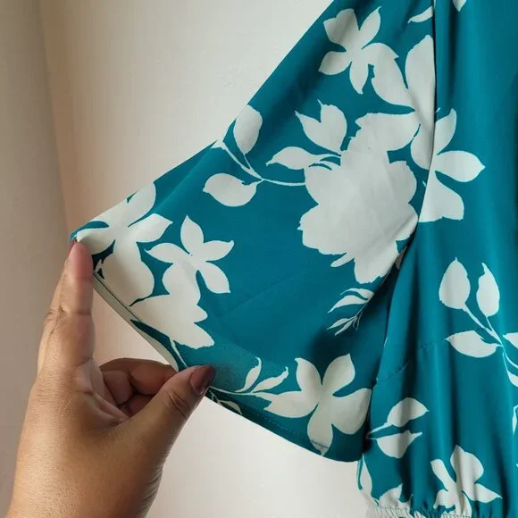 Torrid Studio Crepe De Chine Tie Neck Tiered Dress - Picture 12 of 12